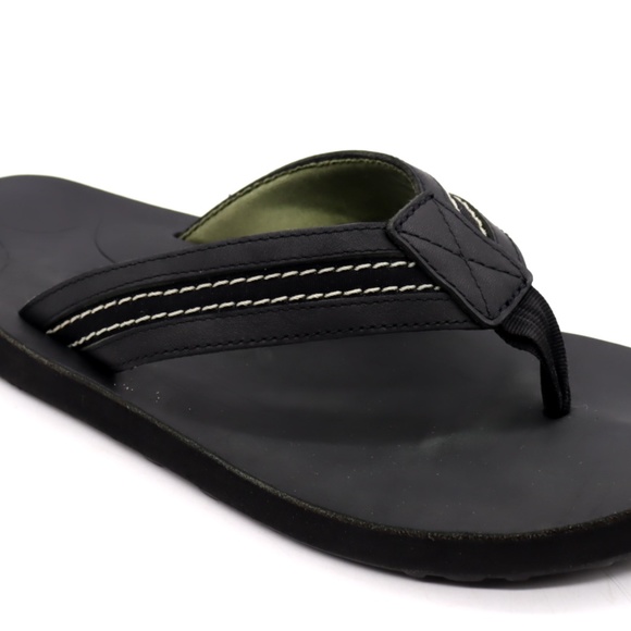 clarks flip flops for men leather